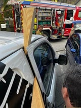 Kind aus Auto gerettet