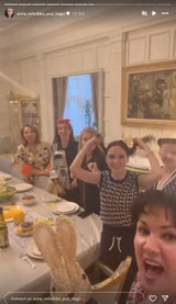 Netrebko feierte in ihrer Wohnung im ersten Bezirk.
