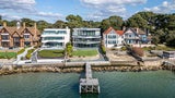 Beatles-Star John Lennon&nbsp; kaufte vor 60 Jahren das Grundstück auf der exklusiven Halbinsel Sandbanks in Poole Harbour.