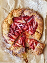 Fruchtig & Süß: Die besten Rhabarber-Desserts zum Nachmachen
