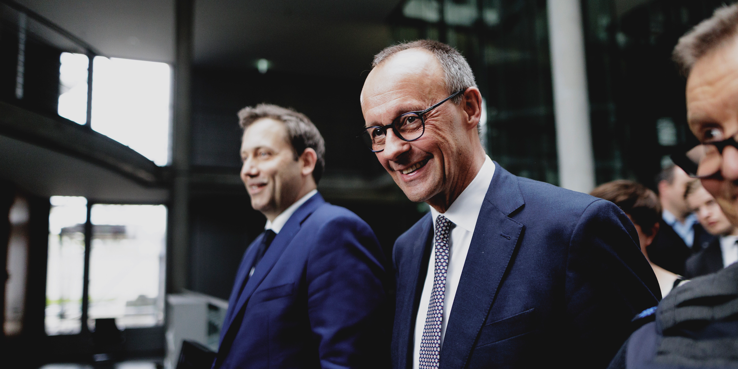 Lars Klingbeil (SPD) und Friedrich Merz (CDU).