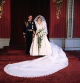 Prinzessin Diana bei ihrer Hochzeit mit Charles im Juni 1981.