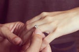 Erster Kuss, erster Streit, erstes Baby: Studie verrät geheimen Fahrplan der Liebe