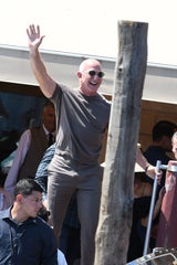 bezos