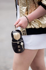 Mode oder Witz? Diese virale Designer-Tasche ist NUR für ein Baguette!
