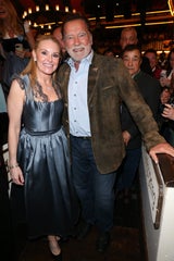 Heather Milligan und Arnold Schwarzenegger