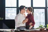 SO viele Österreicher hatten bereits Sex am Arbeitsplatz