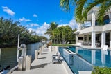 Travis Kelces Off-Season-Villa in Florida