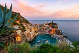 Overtourism-Alarm! Wo Sie diesen Sommer lieber nicht hinreisen sollten