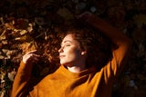 Strahlend schön im Herbst: Die besten Tipps der Dermatologin