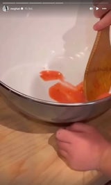 Meghan und Lilibet machen Marmelade