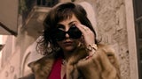 Lady Gaga in der Rolle als Patricia Reggiani.