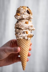 Eiscreme selber machen: Mit diesen leichten Rezepten gelingt's!