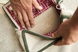 Tracht deluxe: Dieses Designerlabel macht jetzt Trachtenhandtaschen