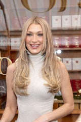 Bella Hadid, J.Lo & Co.: Platinblond ist DER Haarfarben-Trend für den Sommer 2025