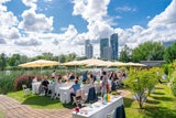 Millesi lud in ihren traumhaften Garten am Ufer der Donau.&nbsp;