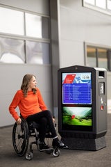 Ein schritt in die richtige Richtung ist die von Kira Grünberg präsentierte iBox, eine digitale Infotafel auf Augenhöhe.&nbsp;&nbsp;
