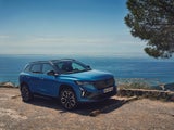 Der überarbeitete Renault Austral zeigt im Rahmen der „Phase II“ seine optische Politur – außen wie innen – und überzeugt mit sportlich-komfortablem Fahrwerk.&nbsp;