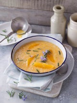 Sommergenuss: Erfrischende Obstsuppen zum Nachkochen
