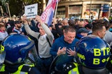 Massen-Demo gegen Migration in London