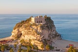 Last Minute Sonne tanken: Italiens schönster Geheimtipp im Herbst