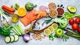 Schlank & fit in den Sommer: Die gesündeste Diät der Welt ist perfekt für warme Tage