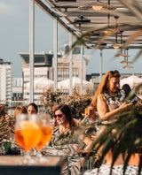 Gekürt! Die beliebtesten Rooftop-Bars in Wien laut Gault&Millau