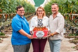 Thomas Mayer (Betriebsführer Kainz &amp; Mayer Marchfeldtomaten), Christina Mutenthaler-Sipek (Geschäftsführerin AMA-Marketing), Peter Kainz (Betriebsführer Kainz &amp; Mayer Marchfeldtomaten