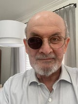 Twitter/@SalmanRushdie