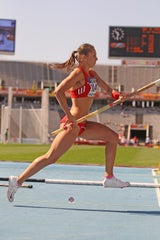 Kira Grünberg hält seit 2014 den österreichischen Rekord im Stabhochsprung. 2015 erlitt sie einen schweren Unfall.&nbsp;