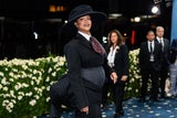 Schwanger: Rihanna überrascht mit Babybauch bei der Met Gala 2025