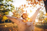 Nicht Kaffee! Die besten Blitz-Tipps gegen Herbstmüdigkeit