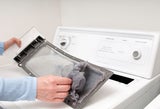 Sommer-Hack: Deshalb gehören Flusen aus dem Trockner in den Garten