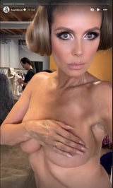 Heidi Klum zeigt sich wieder einmal sehr freizügig.&nbsp;