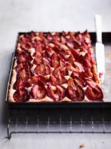 Fruchtig, süß, sommerlich: Diese Zwetschken-Desserts müssen Sie probieren