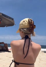 Schöne & schützende Strandfrisuren: Die 5 besten Looks am Meer