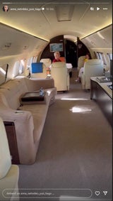 Das Innere des Privatjets lädt zum Verweilen ein.&nbsp;