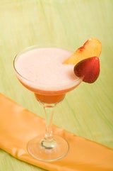 Sommerliche Drink-Rezepte: Cocktails & Mocktails zum Selbermachen