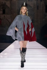 Sophie Turner glitzert, Jaden Smith leuchtet - Starpower bei der Louis Vuitton Cruise
