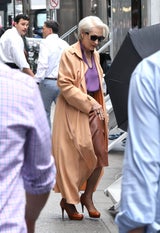 "Die Teufelin ist zurück!" - Erste Fotos von Meryl Streep in "Der Teufel trägt Prada 2"
