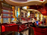 ie Campari-Bar an Bord der Costa Toscana