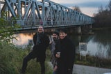 Zvukov-Brücke: Eine Brücke präsentiert sich als&nbsp; audiovisuellen Installation.