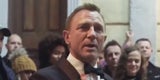 Tränen-Abschied von "Bond"