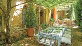 Clooney-Villa