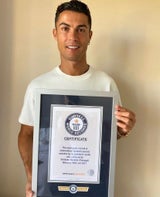 Hier strahlt Weltrekordler Ronaldo
