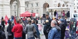 Mehr als Tausend bei Anti-Kurz-Demo vor ÖVP-Zentrale