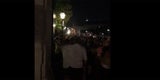 Mega-Schlange vor dem Volksgarten