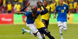Für diese Aktion sah Brasilien-Verteidiger Emerson seine zweite Gelbe Karte - Platzverweis!
