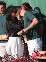 Harry Meghan Kuss Polo