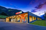 Spar baute Marktführerschaft im Lebensmittelhandel aus